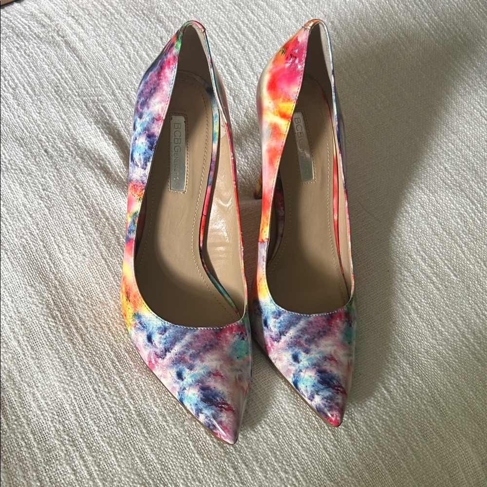 BCBGeneration Watercolor Pumps  - Size 9